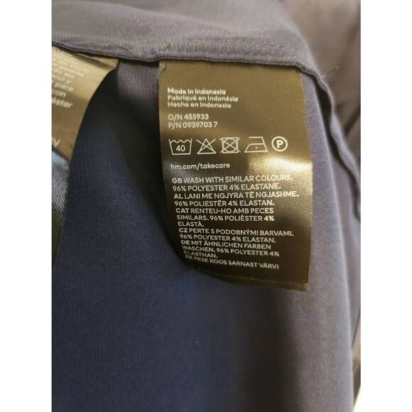 H&M Size XL Navy Blue Collared Button Up Dress Shirt - Picture 3 of 4